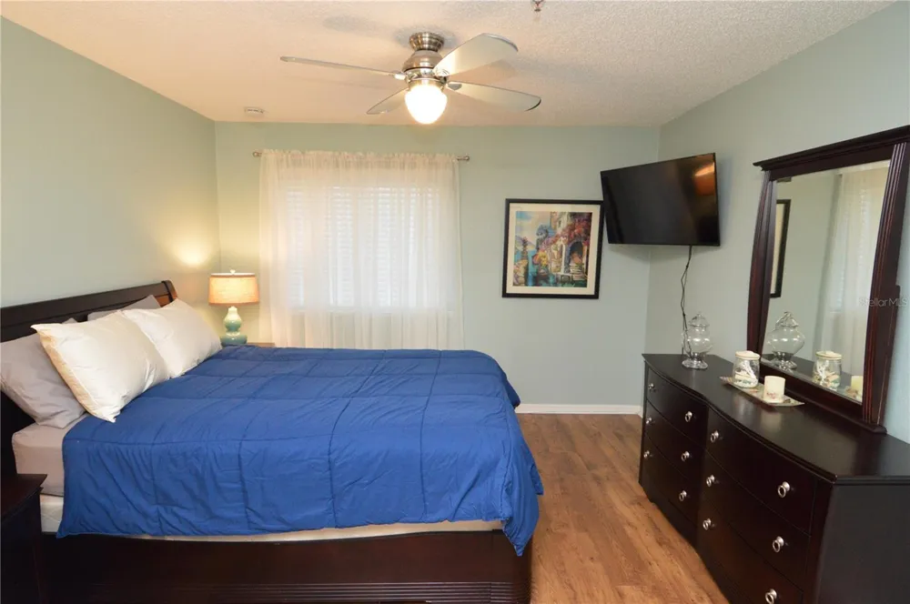 10263 GANDY BOULEVARD #2403 St Petersburg, FL 33702