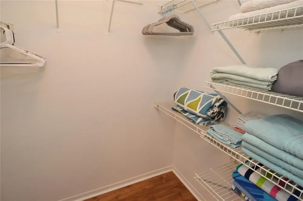 10263 GANDY BOULEVARD #2403 St Petersburg, FL 33702