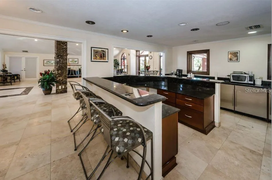 10263 GANDY BOULEVARD #2403 St Petersburg, FL 33702