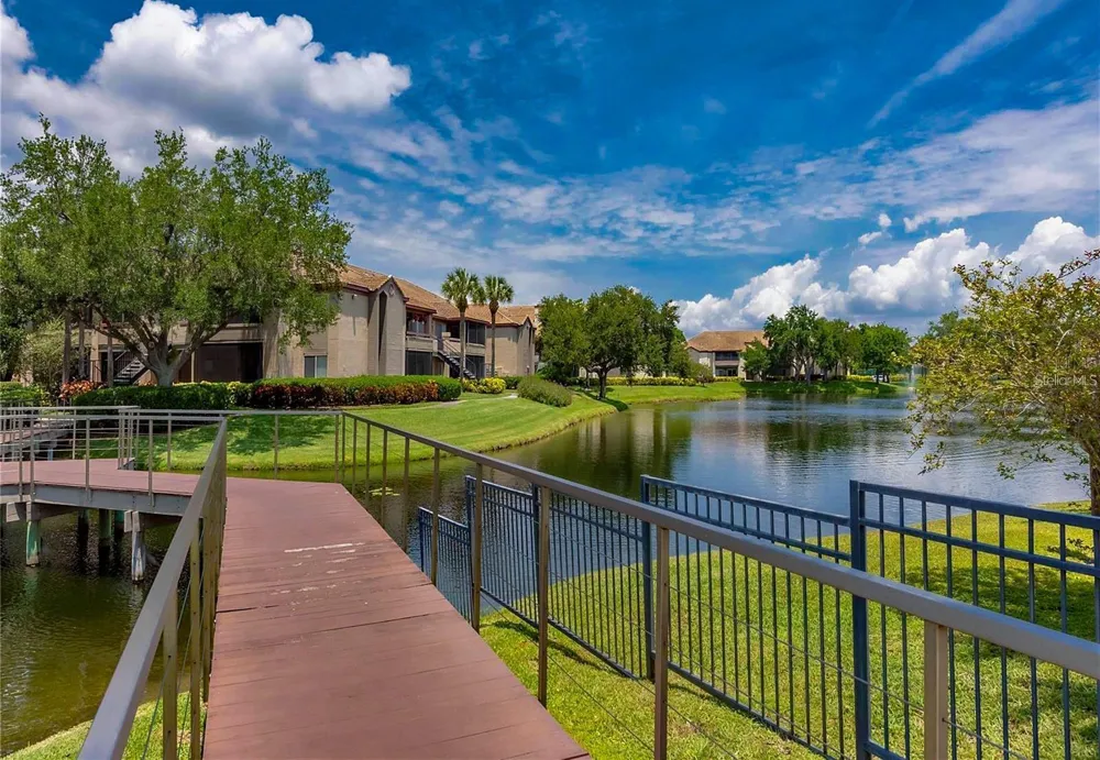 10263 GANDY BOULEVARD #2403 St Petersburg, FL 33702