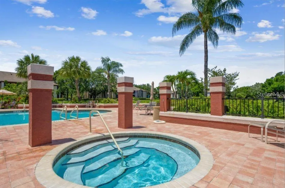 10263 GANDY BOULEVARD #2403 St Petersburg, FL 33702