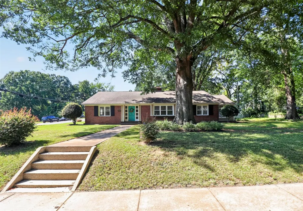 704 Lancaster Avenue Monroe, NC 28112