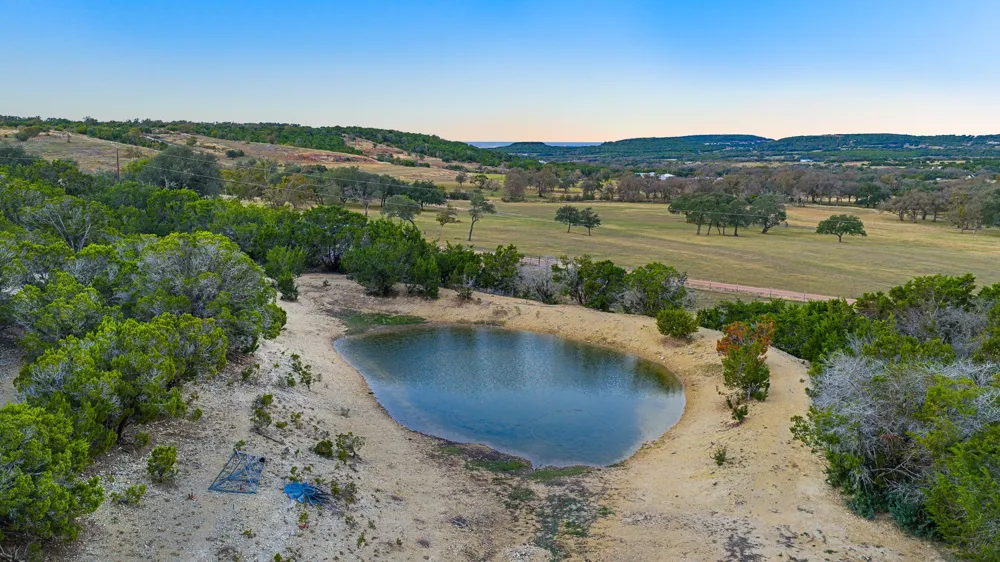 4237 County Road 330 Road Burnet, TX 78611
