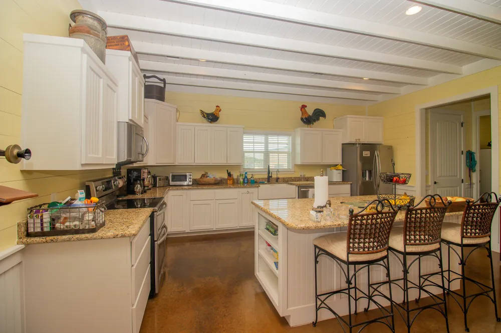 4237 County Road 330 Road Burnet, TX 78611