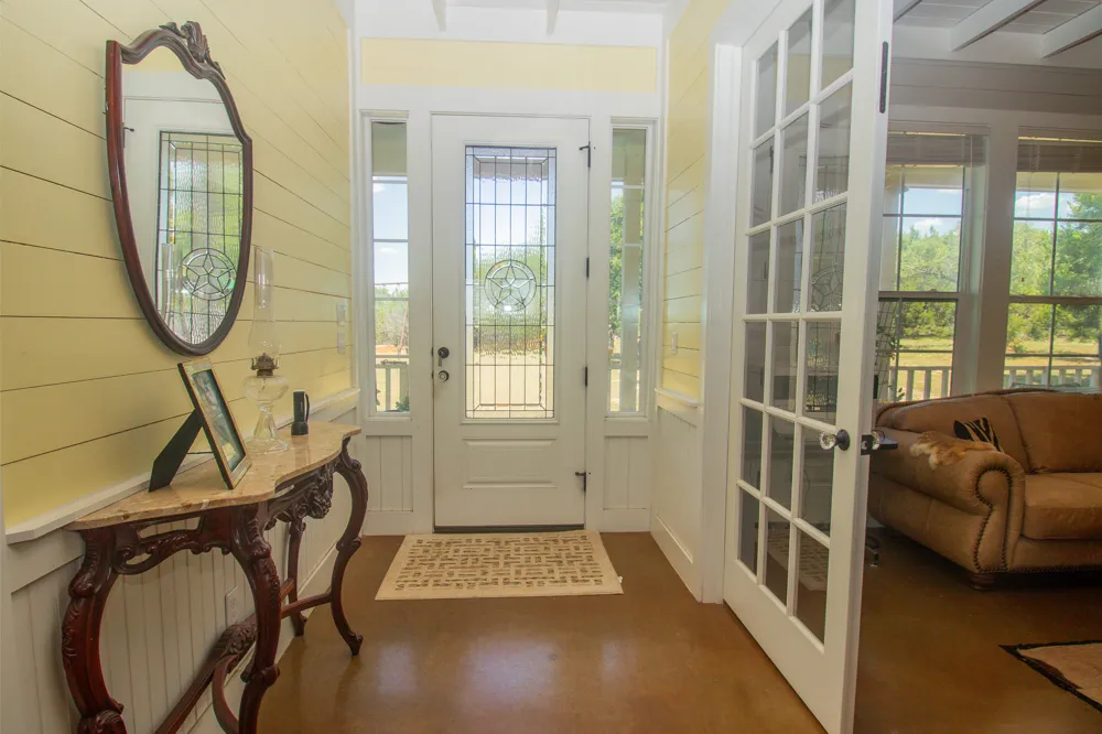 4237 County Road 330 Road Burnet, TX 78611