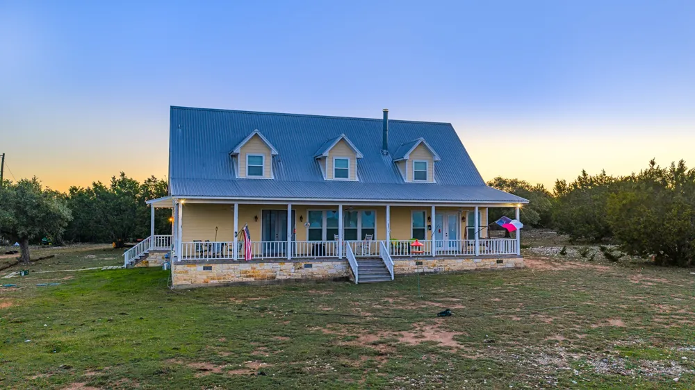 4237 County Road 330 Road Burnet, TX 78611