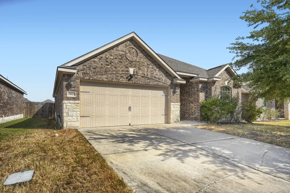 19624 Smith Gin Street Manor, TX 78653
