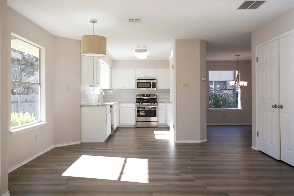 7901 Taranto Drive Austin, TX 78729