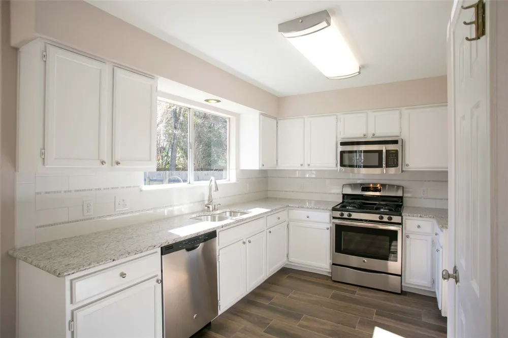7901 Taranto Drive Austin, TX 78729