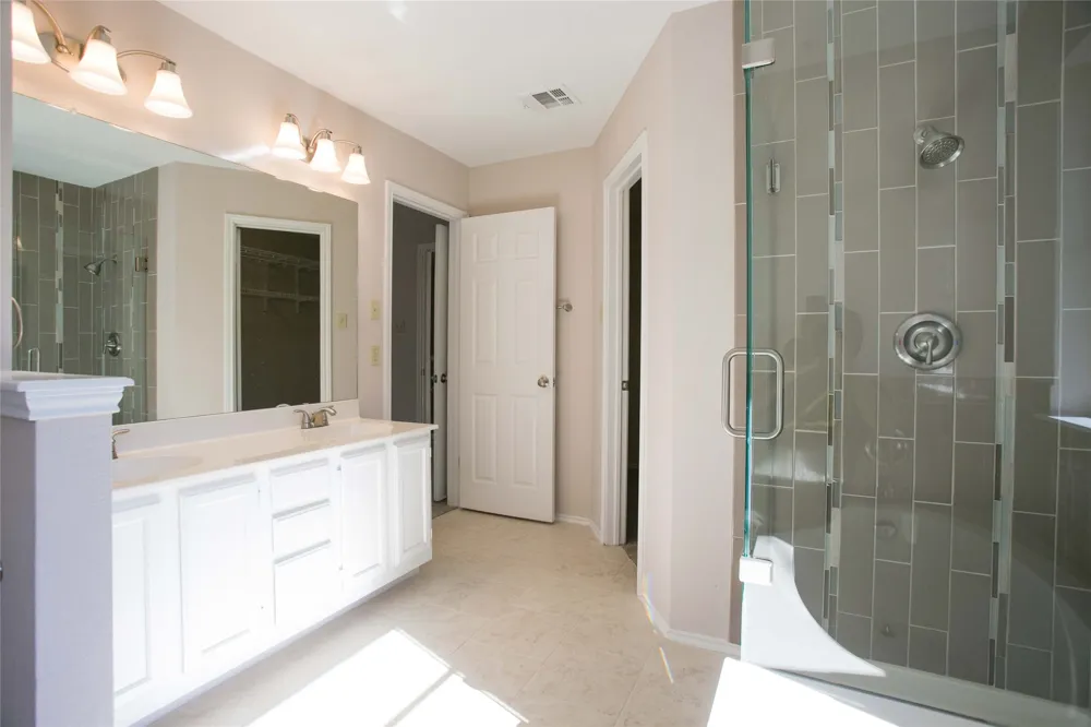 7901 Taranto Drive Austin, TX 78729