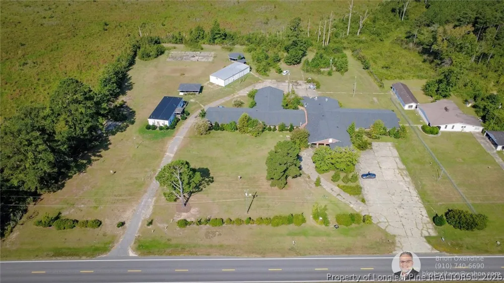 20513 W 301 Highway W St Pauls, NC 28384