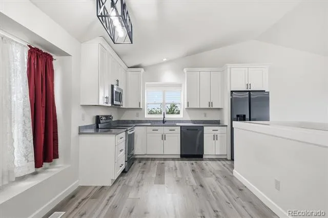 18171 E Crestridge Drive Centennial, CO 80015