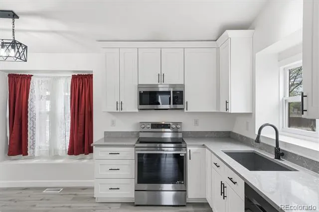 18171 E Crestridge Drive Centennial, CO 80015