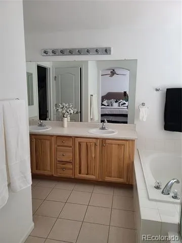 9492 Cedarhurst Lane #B Highlands Ranch, CO 80129