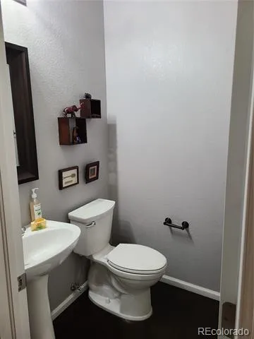 9492 Cedarhurst Lane #B Highlands Ranch, CO 80129