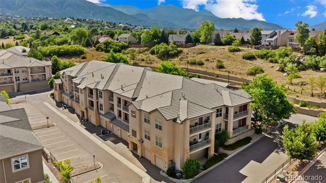 605 Cougar Bluff Point #206 Colorado Springs, CO 80906