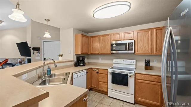 605 Cougar Bluff Point #206 Colorado Springs, CO 80906