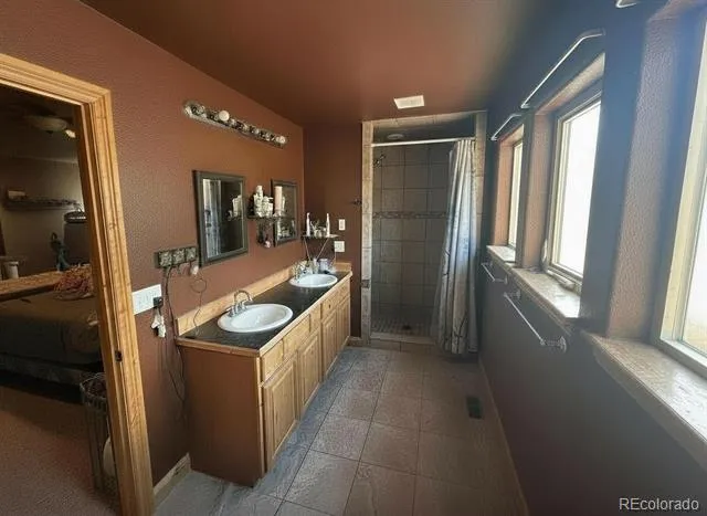 606 Random Road Bailey, CO 80421