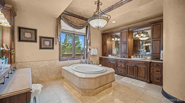 13684 Random Ridge View Colorado Springs, CO 80921