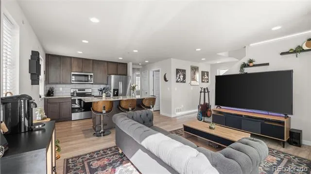 5872 Thurless Lane Colorado Springs, CO 80927