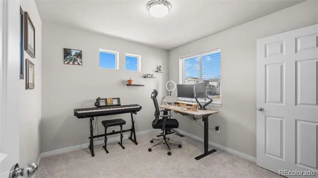 5872 Thurless Lane Colorado Springs, CO 80927