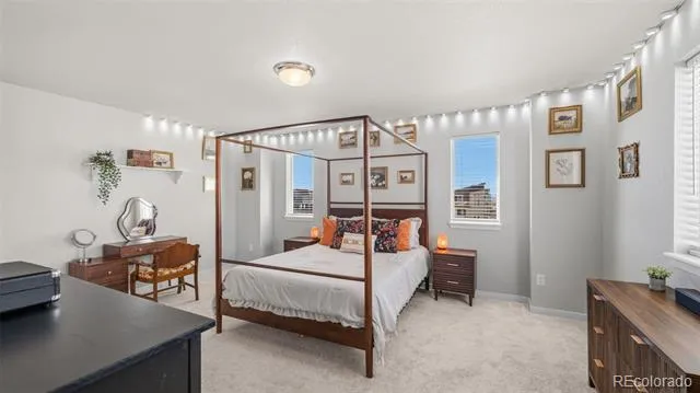 5872 Thurless Lane Colorado Springs, CO 80927