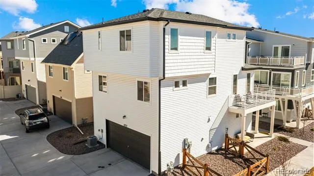 5872 Thurless Lane Colorado Springs, CO 80927