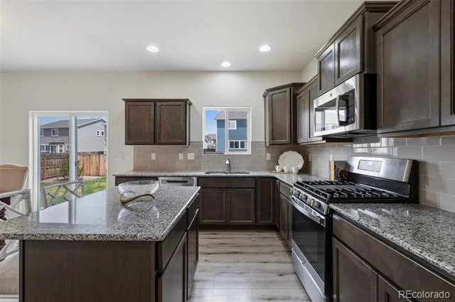 8320 White Fish Way Colorado Springs, CO 80908