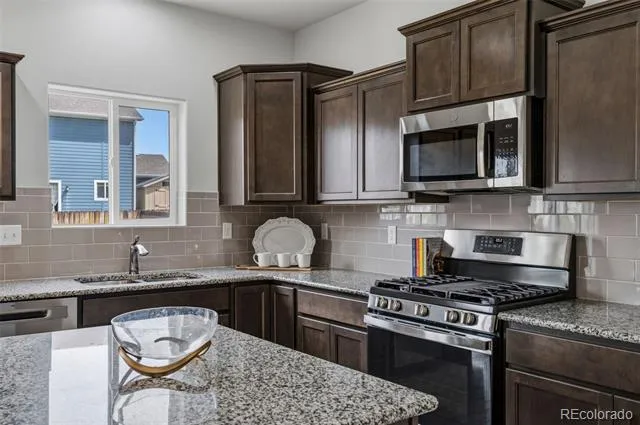 8320 White Fish Way Colorado Springs, CO 80908