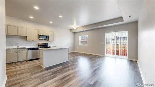 2671 Sable Boulevard Aurora, CO 80011