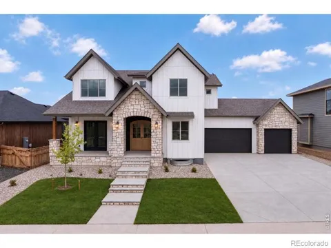 832 Clydesdale Drive