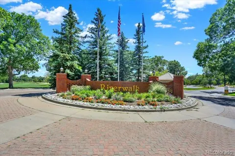 2895 W Riverwalk Circle #215