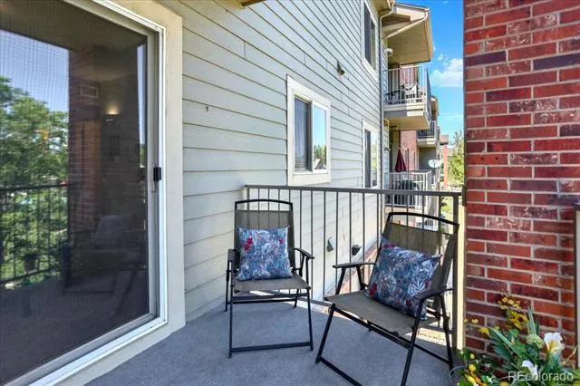 2895 W Riverwalk Circle #215 Littleton, CO 80123