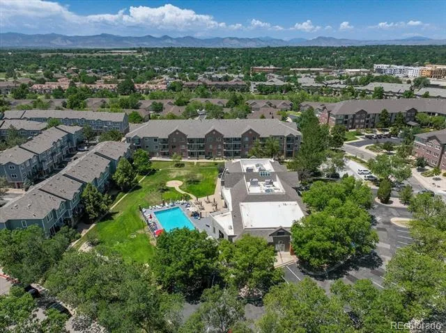 2895 W Riverwalk Circle #215 Littleton, CO 80123