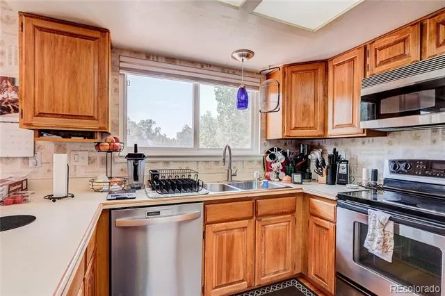 544 Timberline Place Littleton, CO 80126