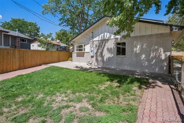6577 Everett Street Arvada, CO 80004