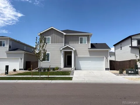 22325 Cattlemen Run