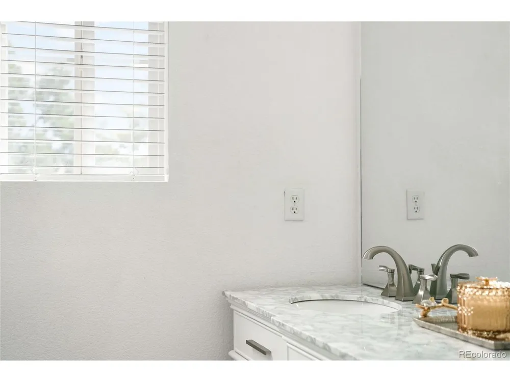 2527 E 127th Court Thornton, CO 80241