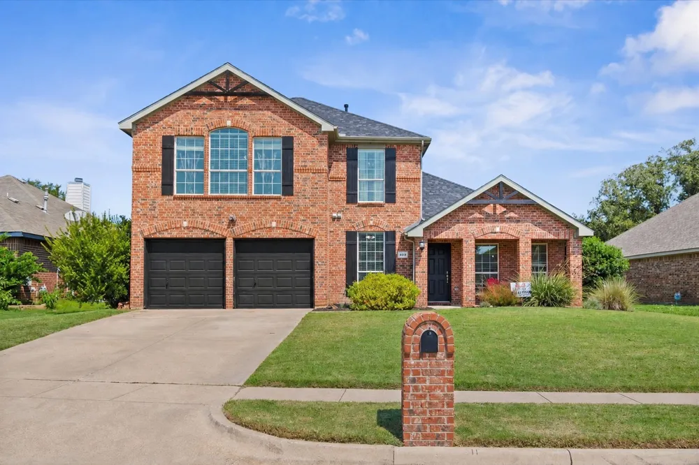 409 Springtree Road Lake Dallas, TX 75065