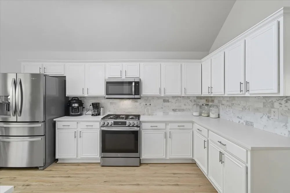 409 Springtree Road Lake Dallas, TX 75065
