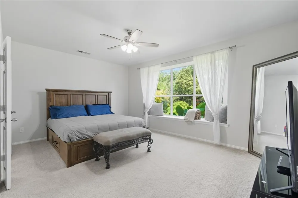 409 Springtree Road Lake Dallas, TX 75065