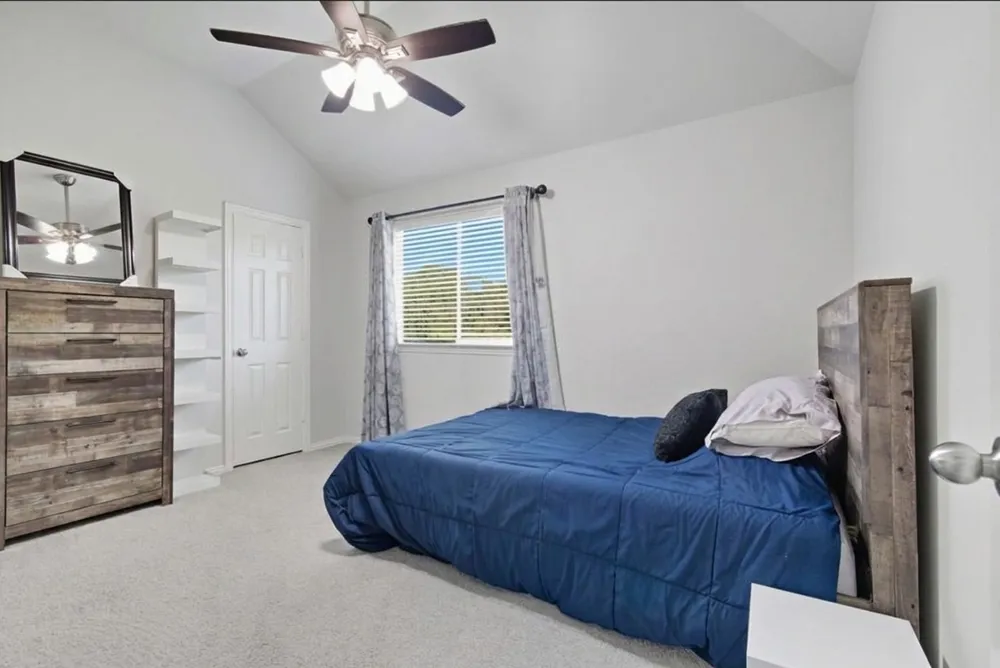 409 Springtree Road Lake Dallas, TX 75065