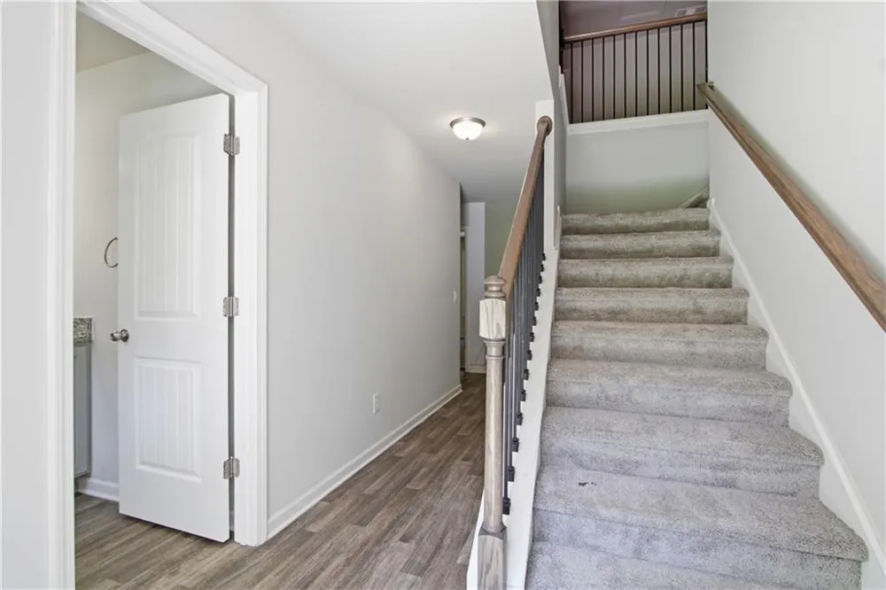 522 Mountain Creek Drive Maysville, GA 30558