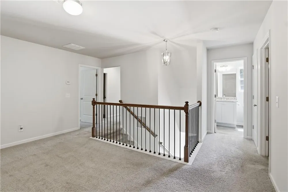 522 Mountain Creek Drive Maysville, GA 30558