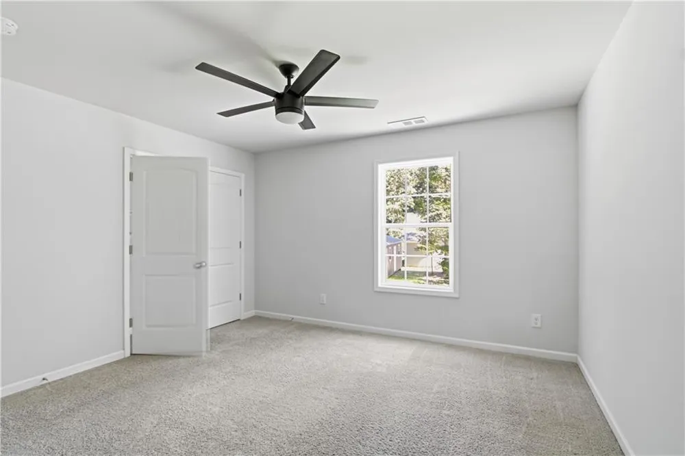522 Mountain Creek Drive Maysville, GA 30558