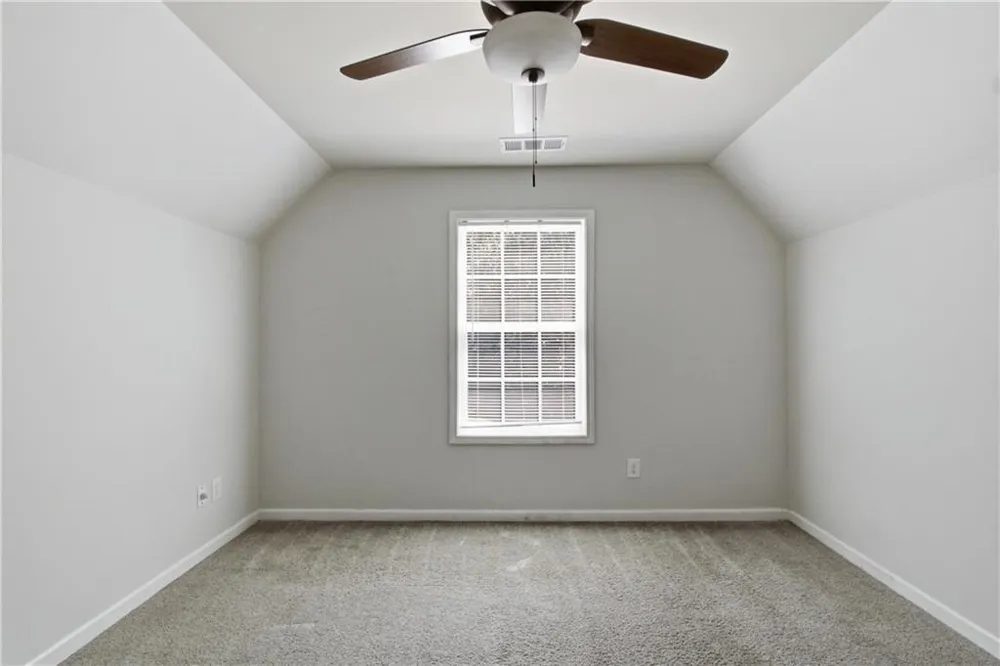 522 Mountain Creek Drive Maysville, GA 30558