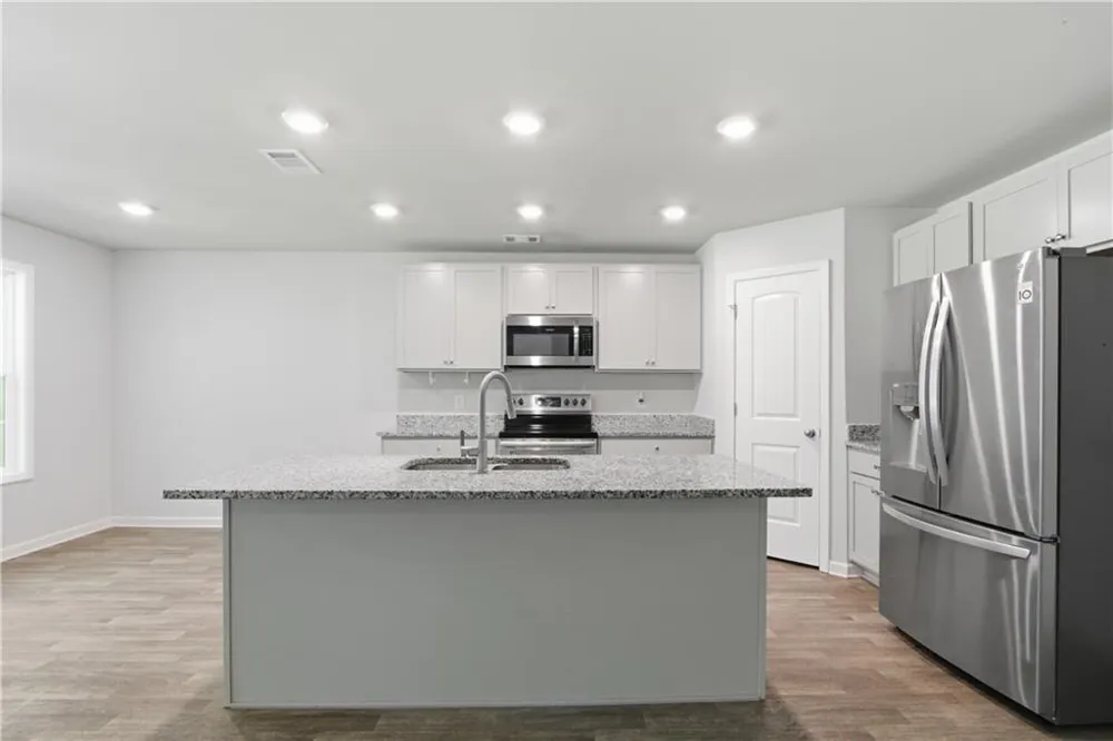 522 Mountain Creek Drive Maysville, GA 30558