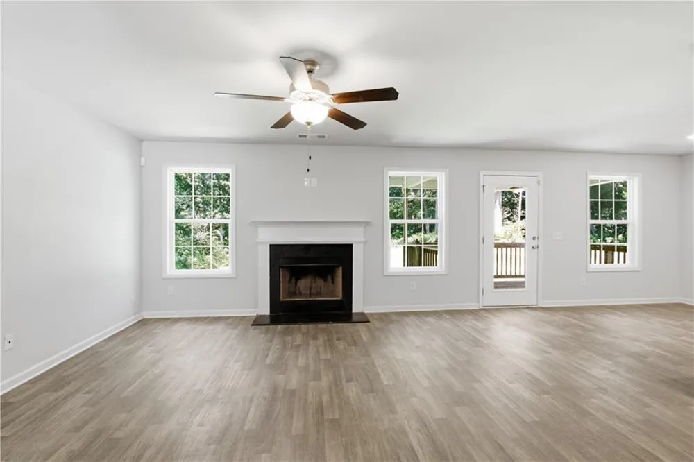 522 Mountain Creek Drive Maysville, GA 30558