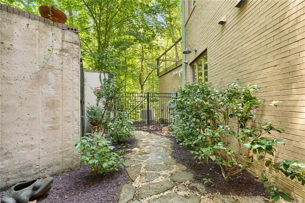 126 Nickajack Road SE Mableton, GA 30126