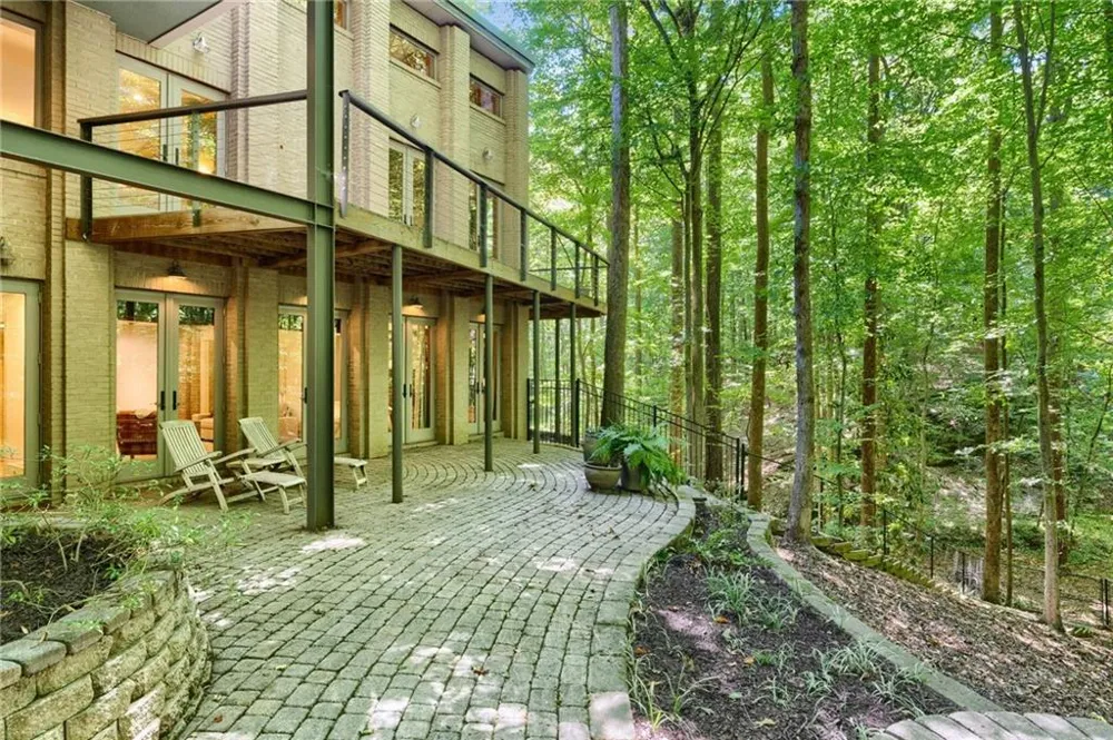 126 Nickajack Road SE Mableton, GA 30126